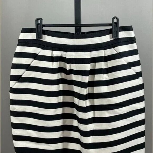 NEW Banana Republic Skirt Womens 2 Black White Stripe Pencil preppy corp - Picture 2 of 10